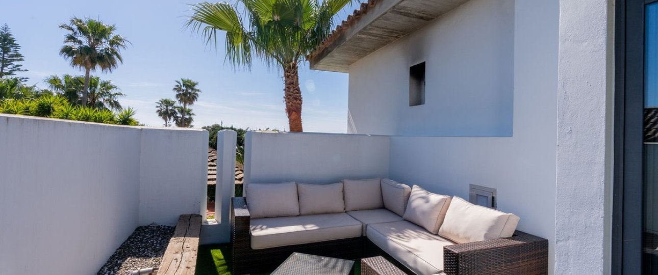 Resale - Villa - Estepona - Costalita