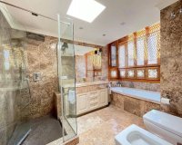Resale - Villa - Estepona - Costalita