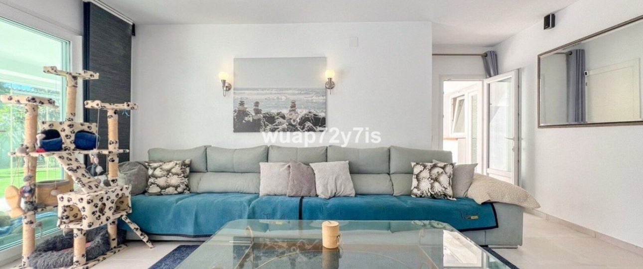 Resale - Villa - Estepona - Costalita