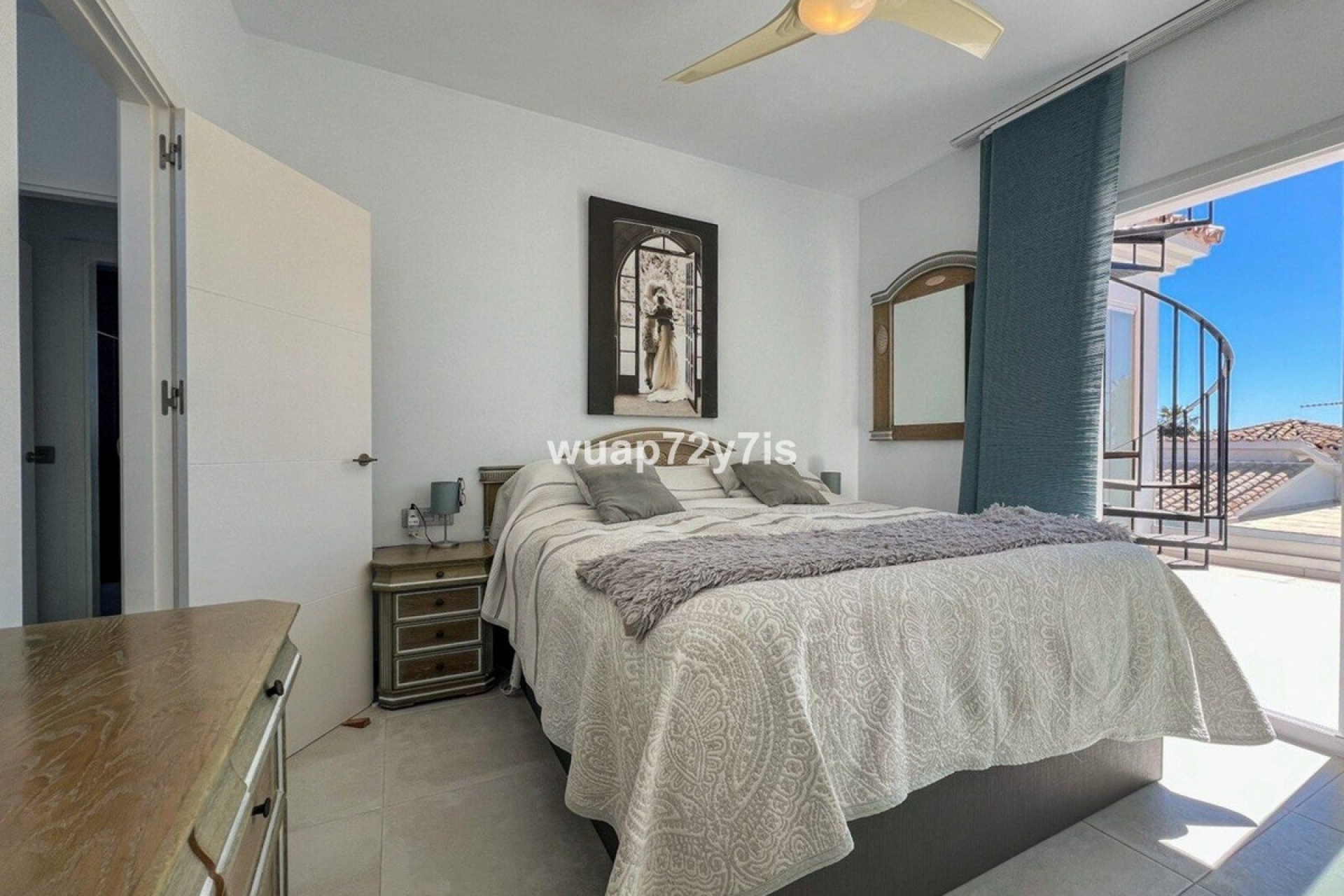 Resale - Villa - Estepona - Costalita