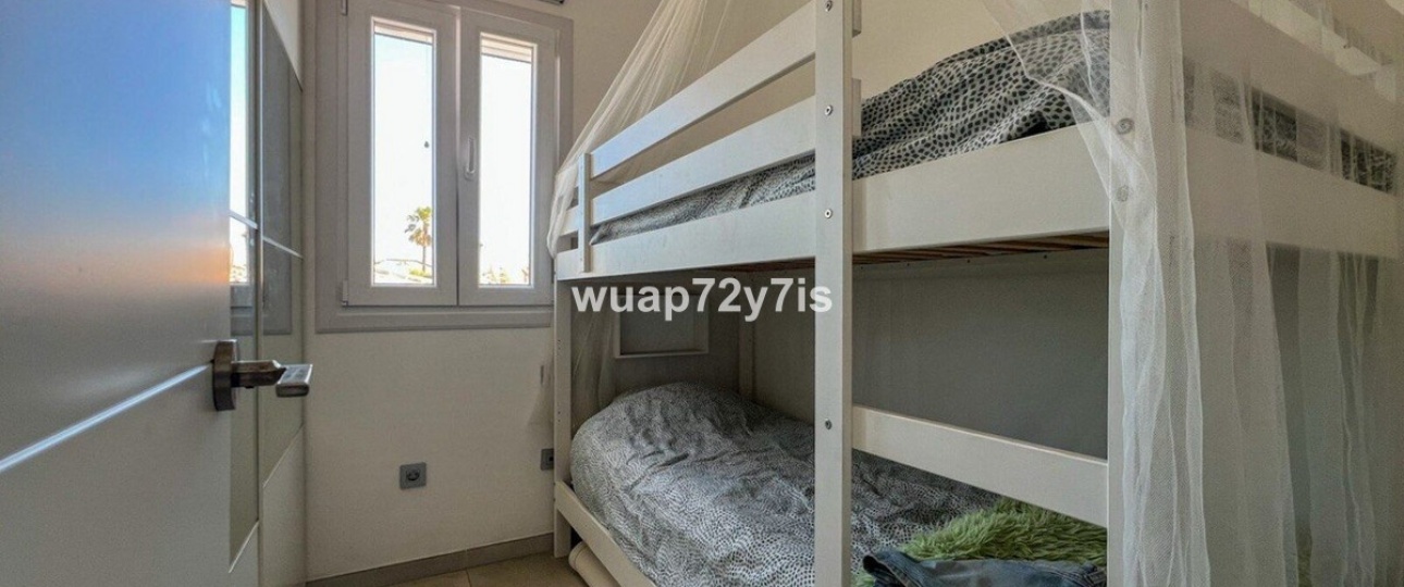 Resale - Villa - Estepona - Costalita