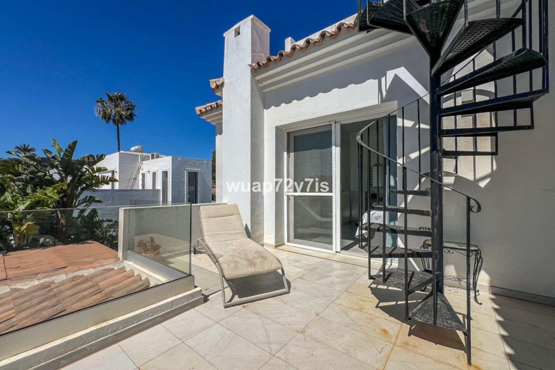 Resale - Villa - Estepona - Costalita