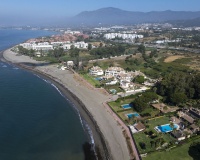 Resale - Villa - Estepona - Costalita