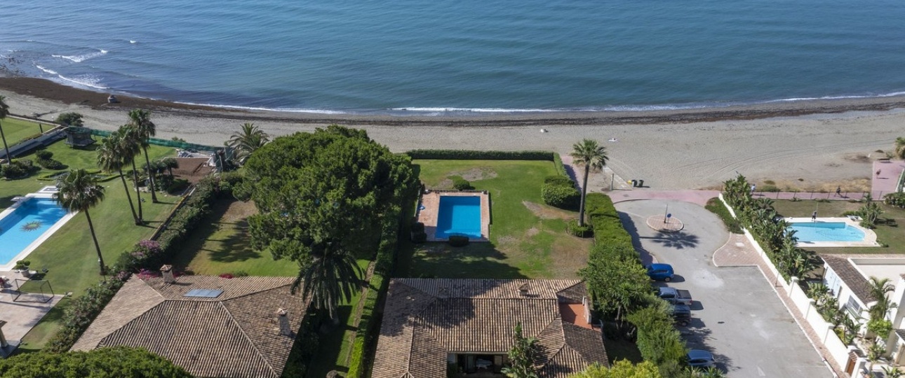 Resale - Villa - Estepona - Costalita