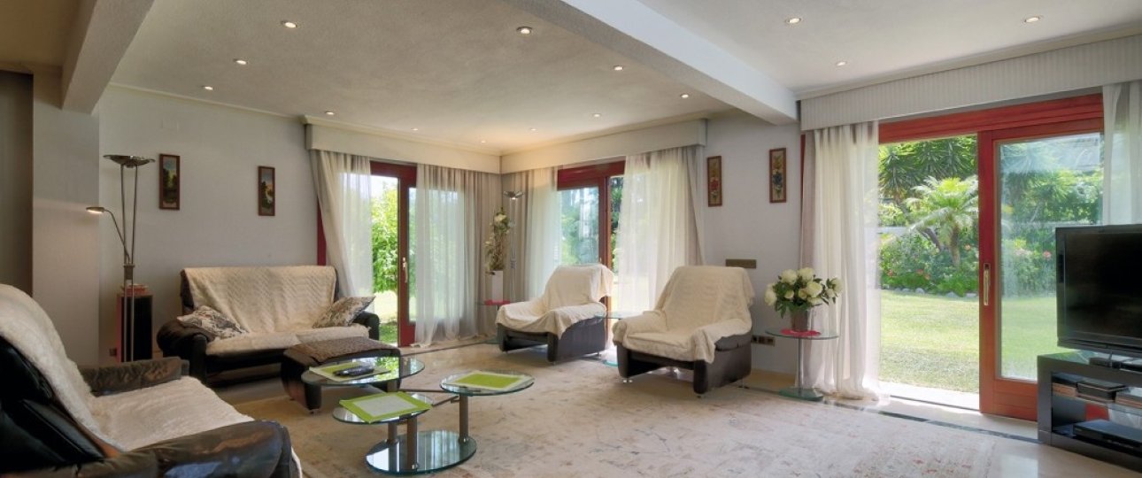 Resale - Villa - Estepona - Costalita