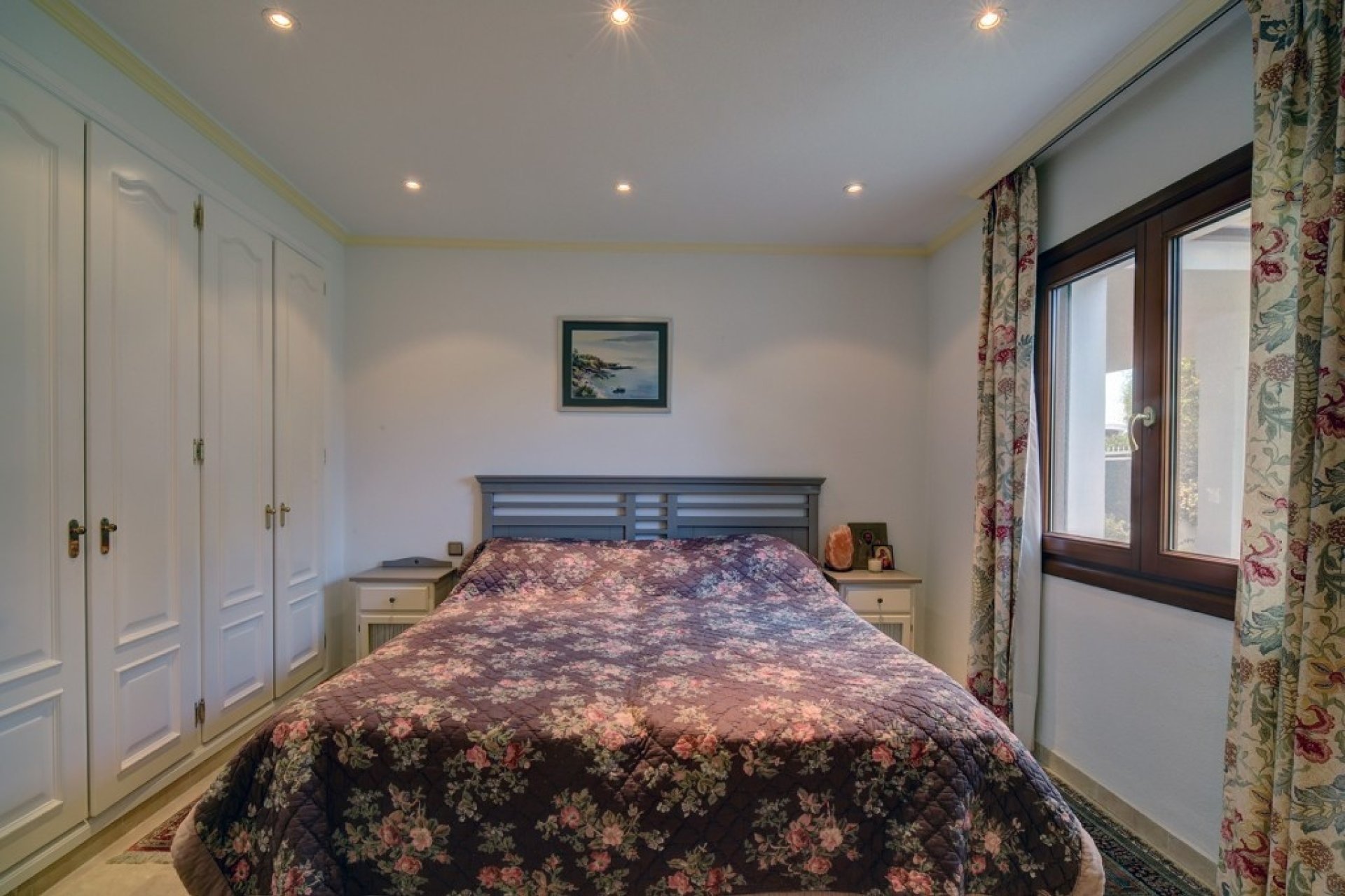 Resale - Villa - Estepona - Costalita