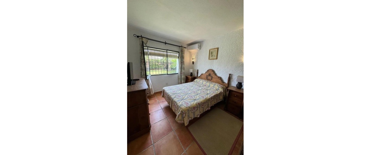 Resale - Villa - Estepona - Costalita