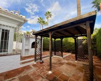 Resale - Villa - Estepona - El Padron