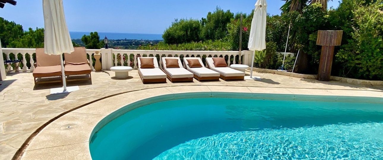 Resale - Villa - Estepona - El Padron