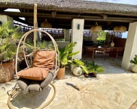 Resale - Villa - Estepona - El Padron