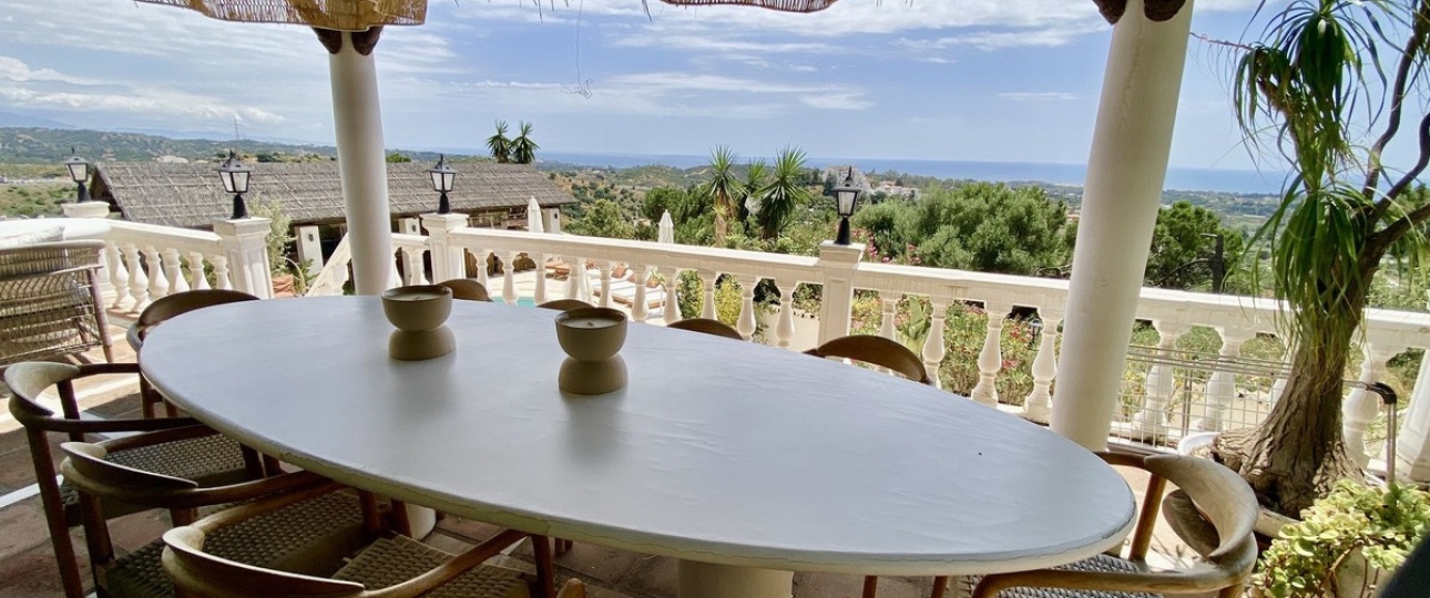 Resale - Villa - Estepona - El Padron