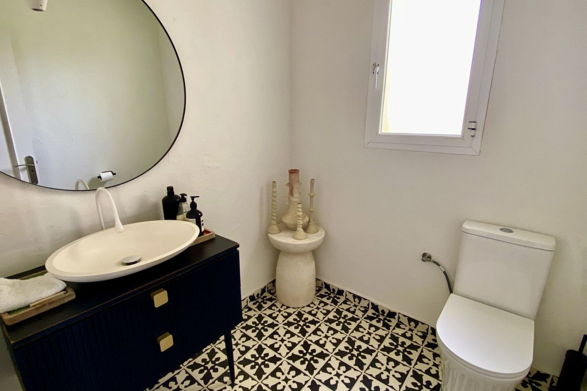 Resale - Villa - Estepona - El Padron
