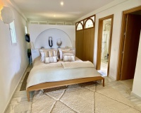 Resale - Villa - Estepona - El Padron