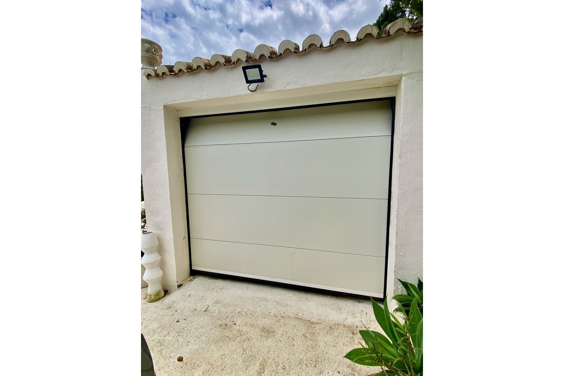 Resale - Villa - Estepona - El Padron
