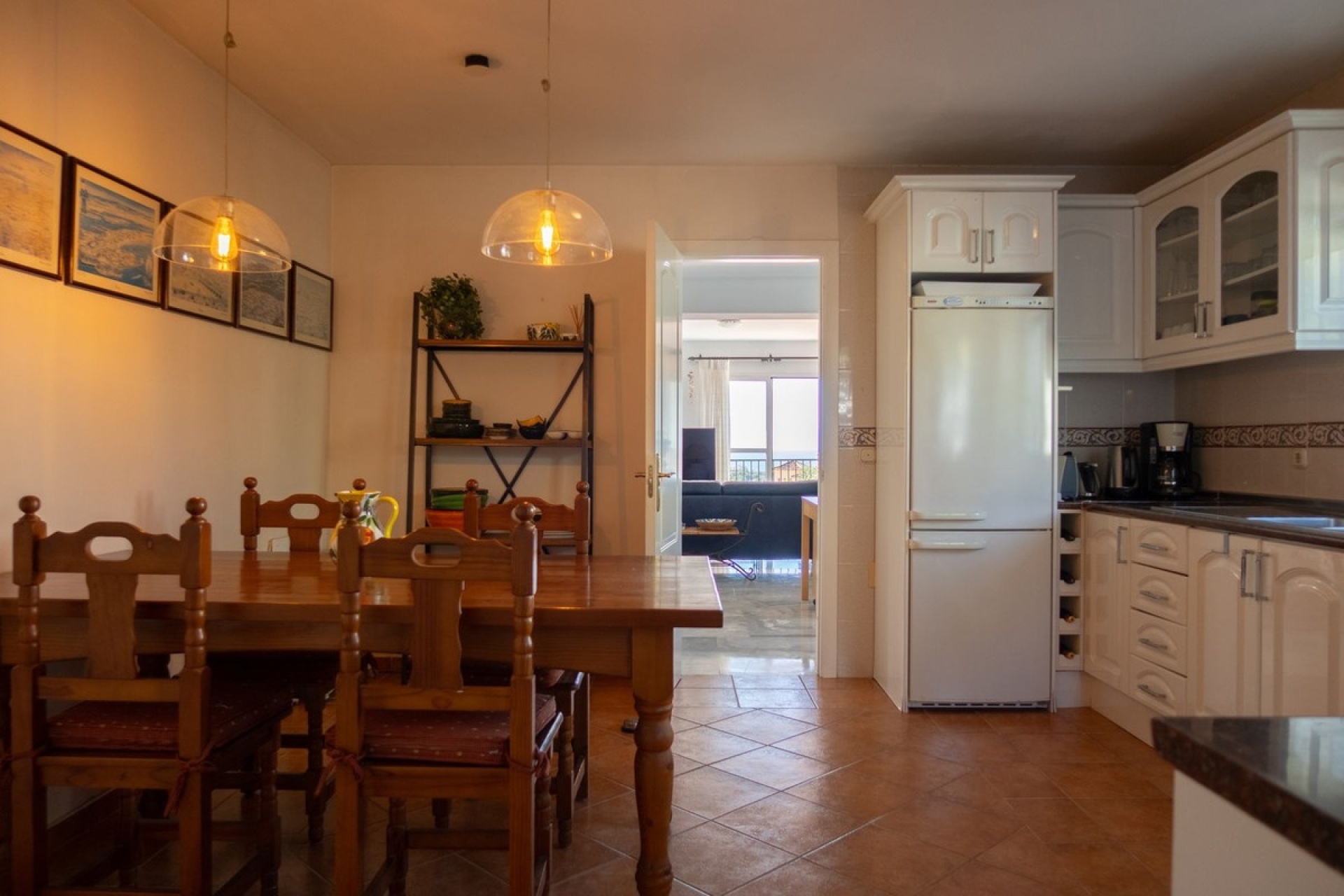 Resale - Villa - Estepona - El Padron