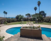 Resale - Villa - Estepona - Estepona Centro
