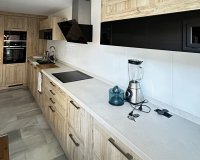 Resale - Villa - Estepona - Estepona Centro