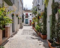 Resale - Villa - Estepona - Estepona Centro