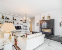 Resale - Villa - Estepona - Estepona Centro