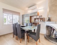 Resale - Villa - Estepona - Estepona Centro