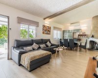 Resale - Villa - Estepona - Estepona Centro