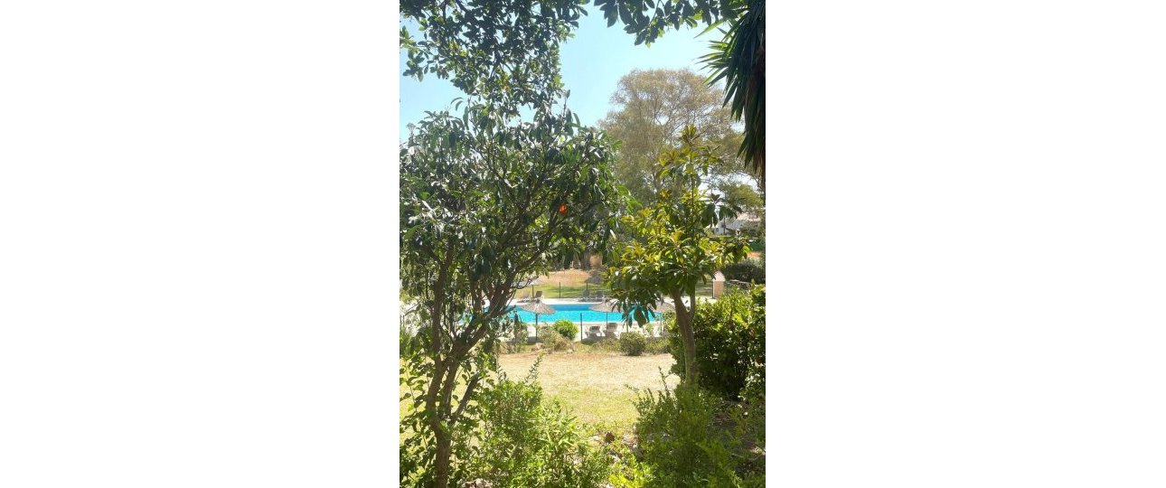 Resale - Villa - Estepona - Estepona Centro