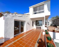 Resale - Villa - Estepona - Estepona Centro