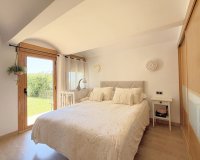 Resale - Villa - Estepona - Estepona Centro