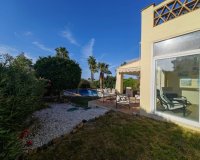 Resale - Villa - Estepona - Estepona Centro