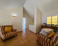 Resale - Villa - Estepona - Estepona Centro