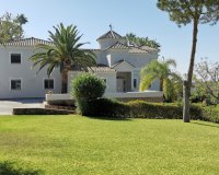 Resale - Villa - Estepona - Estepona Centro