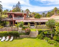 Resale - Villa - Estepona - Estepona Centro
