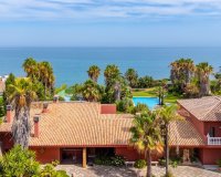 Resale - Villa - Estepona - Estepona Centro
