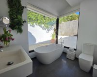 Resale - Villa - Estepona - Estepona Centro