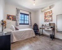 Resale - Villa - Estepona - Estepona Centro