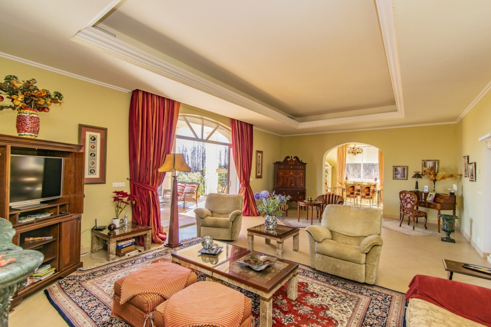 Resale - Villa - Estepona - Estepona Centro