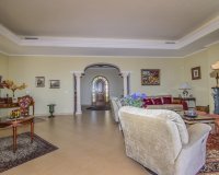 Resale - Villa - Estepona - Estepona Centro