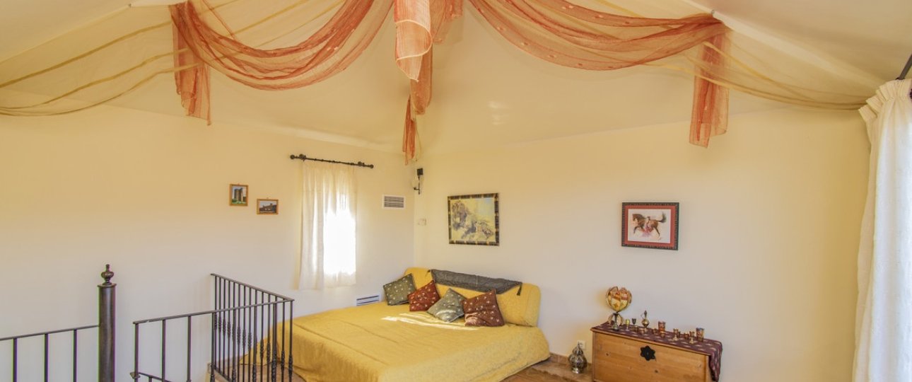 Resale - Villa - Estepona - Estepona Centro