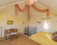 Resale - Villa - Estepona - Estepona Centro