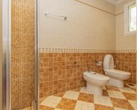 Resale - Villa - Estepona - Estepona Centro
