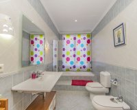 Resale - Villa - Estepona - Estepona Centro