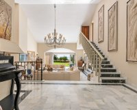 Resale - Villa - Estepona - Estepona Centro