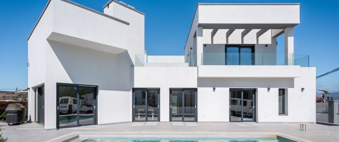 Resale - Villa - Estepona - Estepona Centro