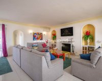 Resale - Villa - Estepona - Estepona Centro