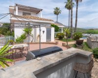 Resale - Villa - Estepona - Estepona Centro