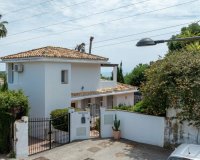 Resale - Villa - Estepona - Estepona Centro