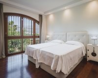 Resale - Villa - Estepona - Estepona Centro