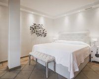 Resale - Villa - Estepona - Estepona Centro