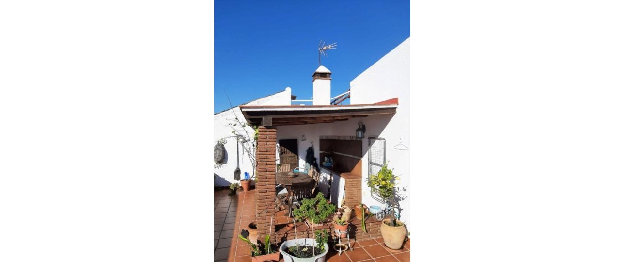 Resale - Villa - Estepona - Estepona Centro