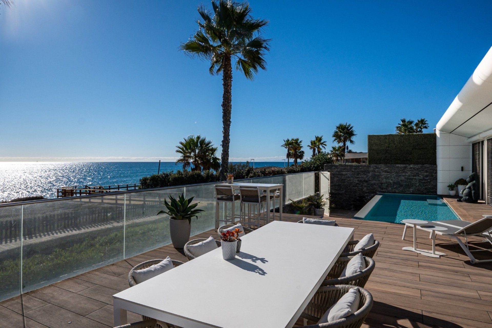 Resale - Villa - Estepona - Estepona Centro